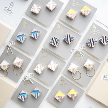 イヤリング-square