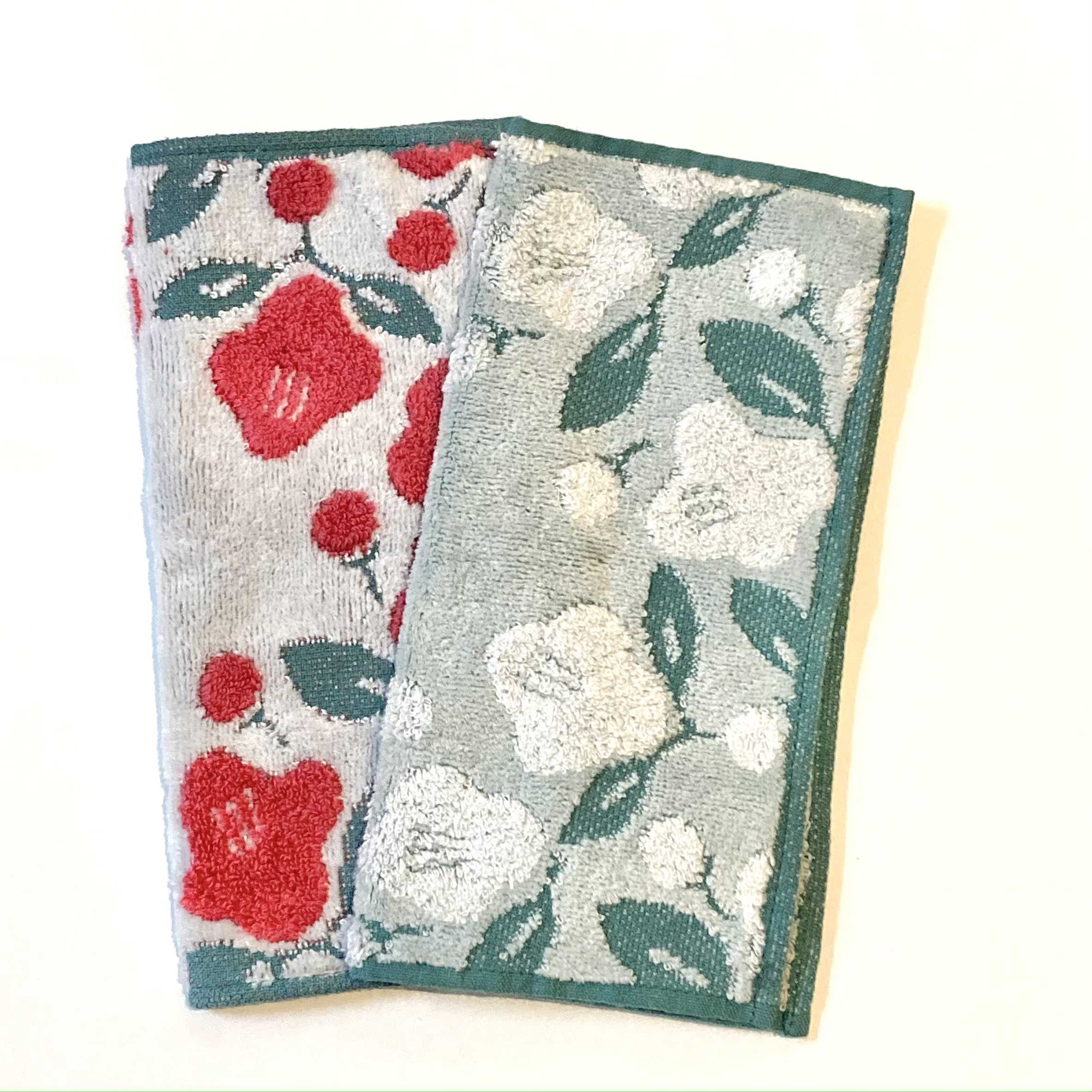 【木春∸koharu∸】ギフトセット（伊織ハンカチ・アロマキャンドル・バスソルト・アロマオイル（1ml）・ウッドチップ・ウッドフラワー）