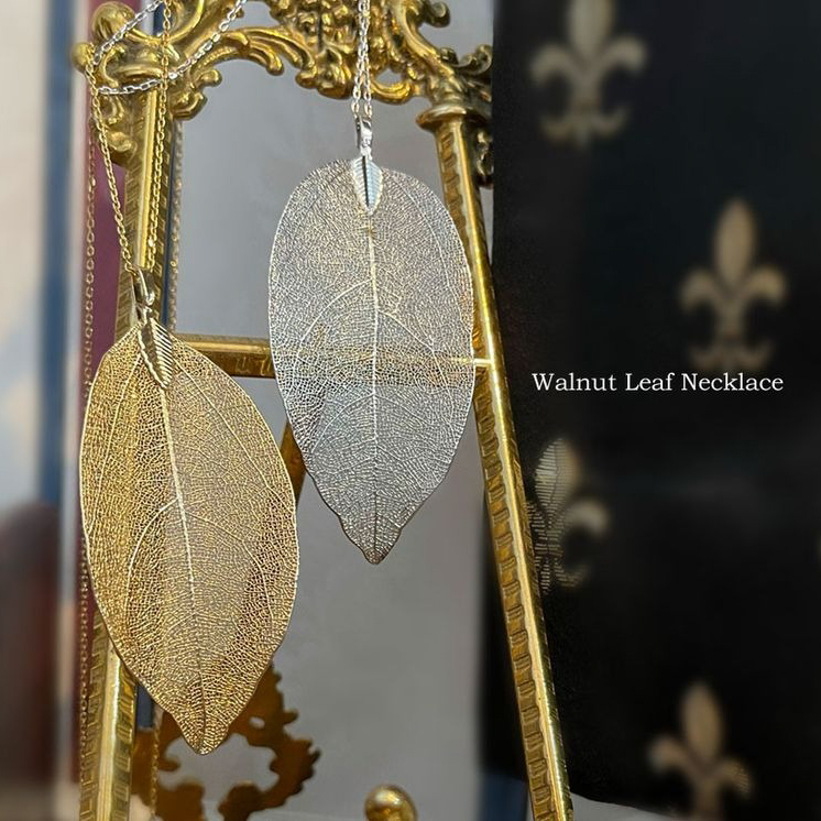 【Clementia】ウォールナットリーフネックレス