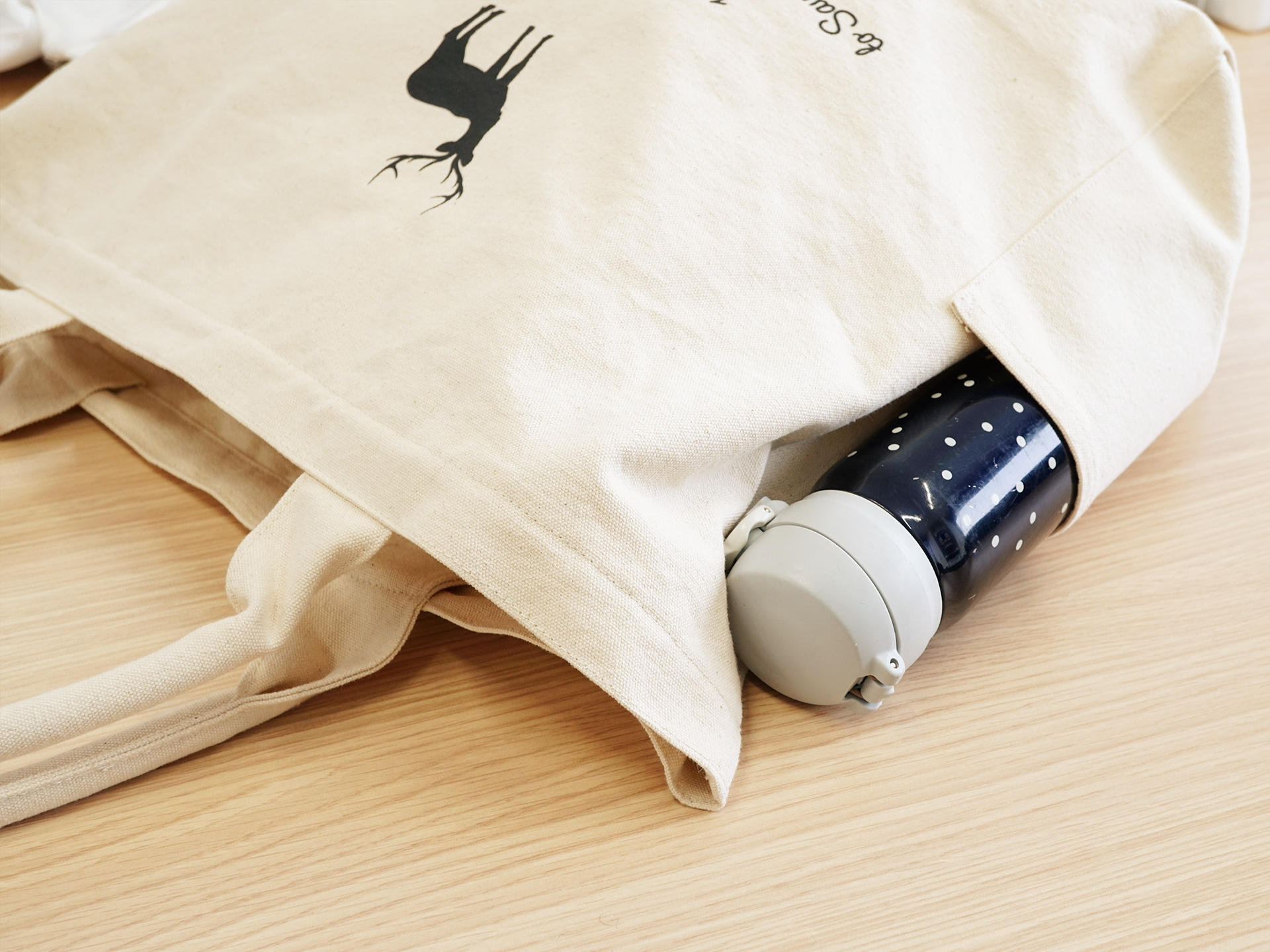 THE TOTE