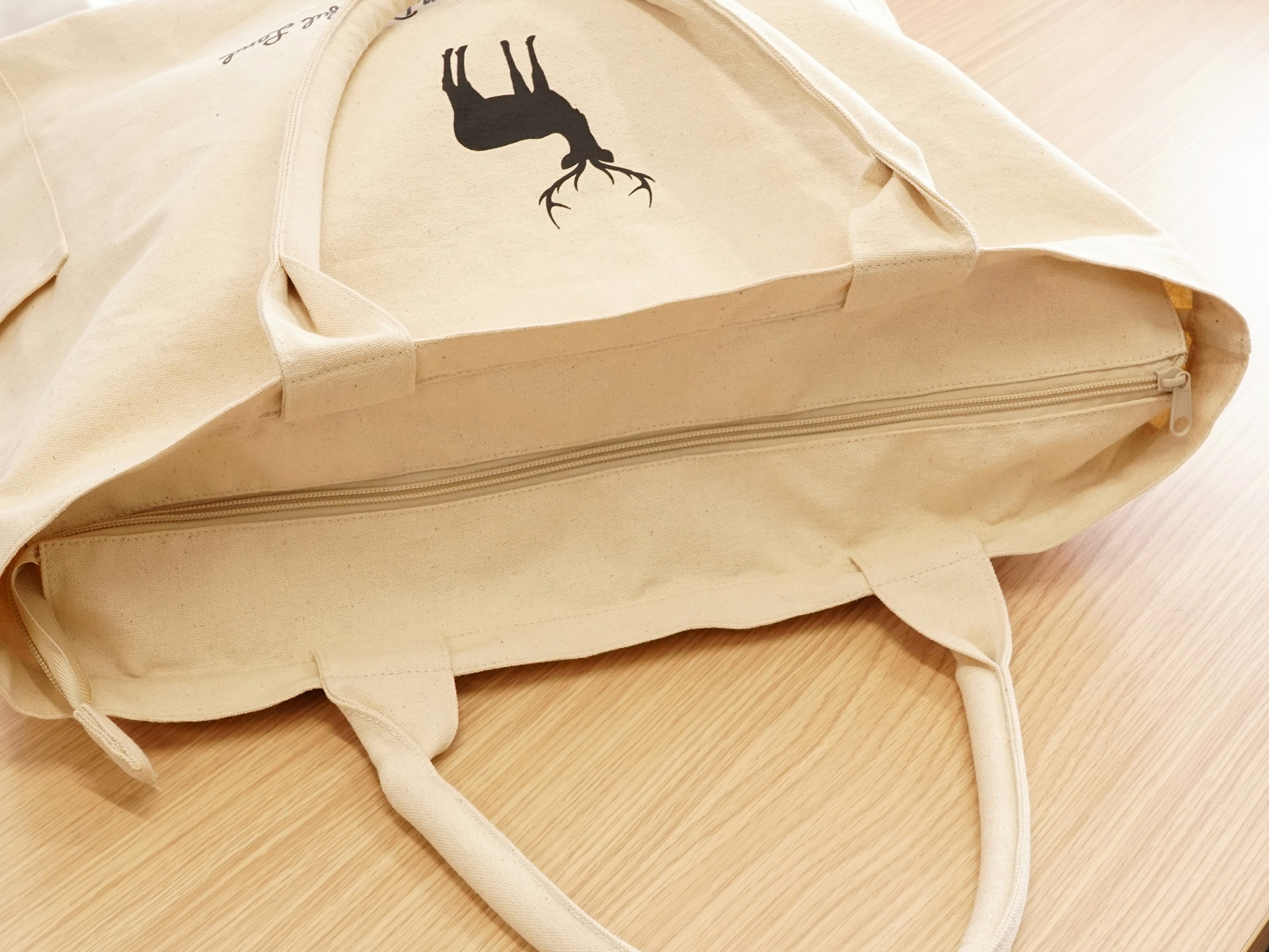 THE TOTE