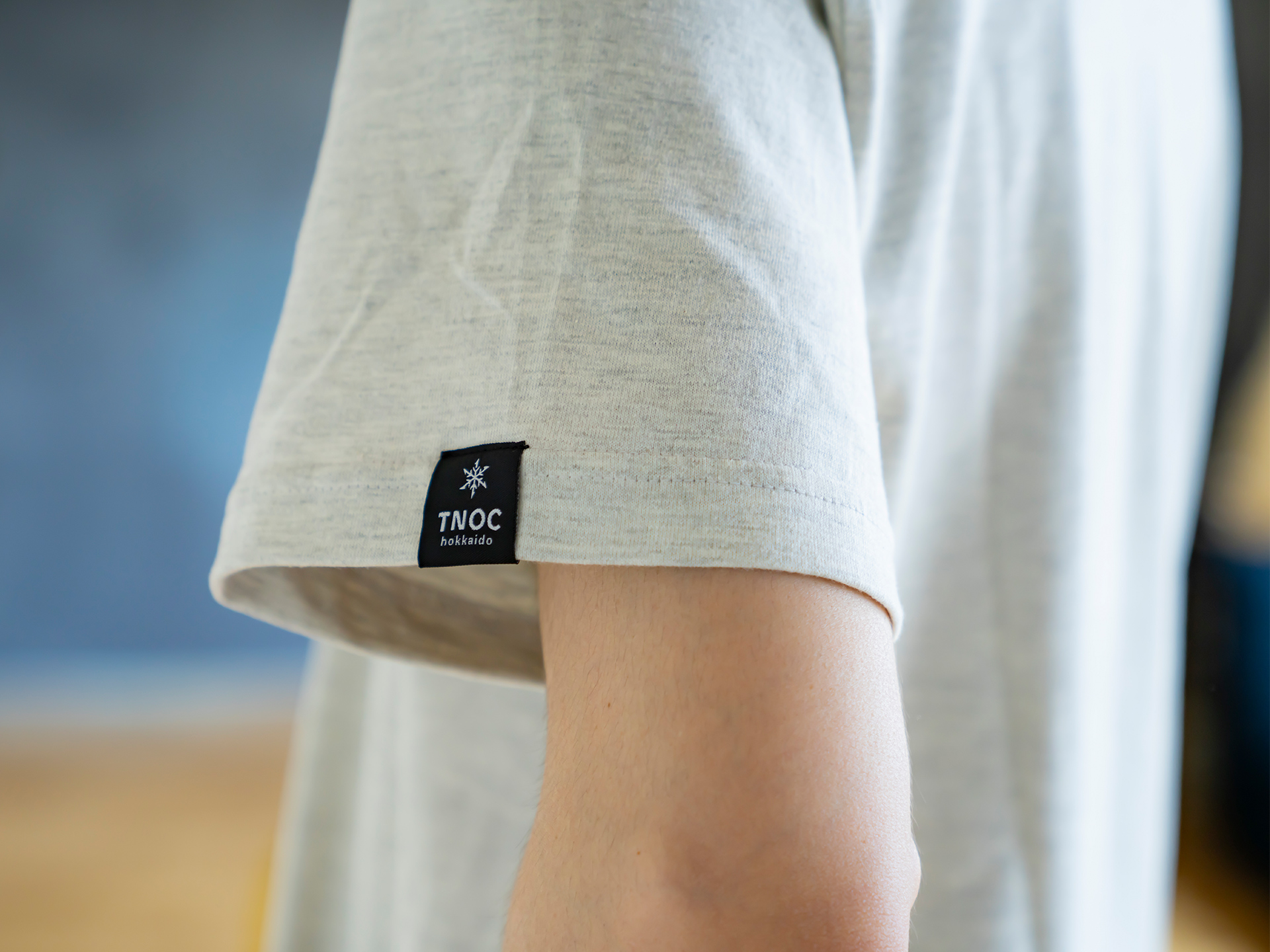 THE TEE