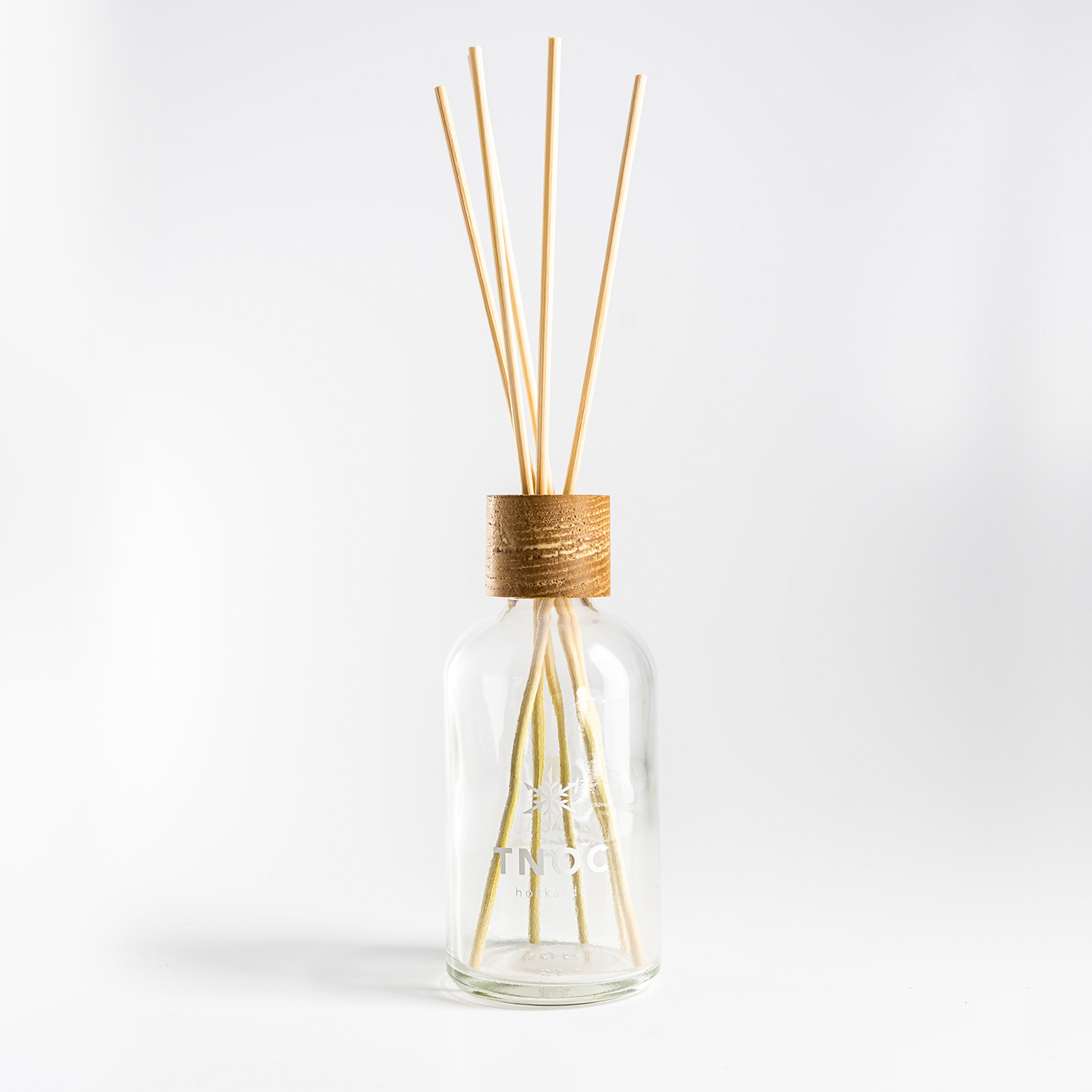 THE REED DIFFUSER