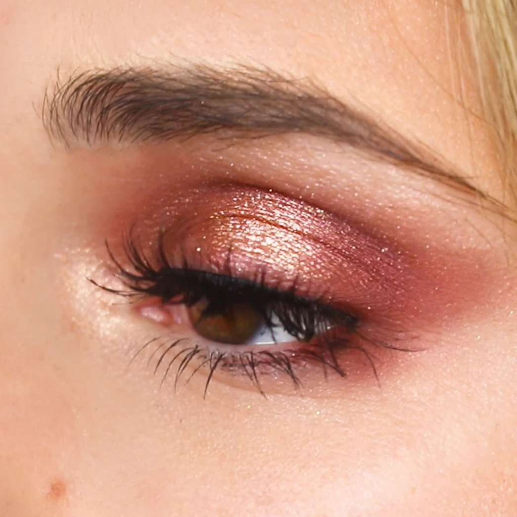 アイシャドウパレット（15色）