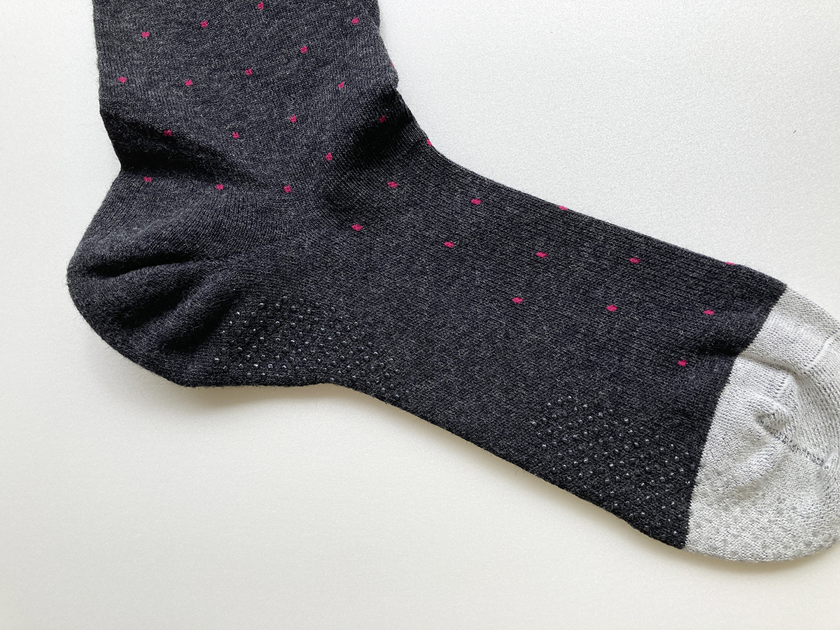 ロング丈ハイゲージピンドットソックスKeith FI-005
