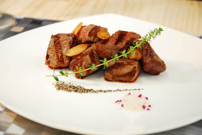 6大ブランド和牛食べ比べひと口ステーキ