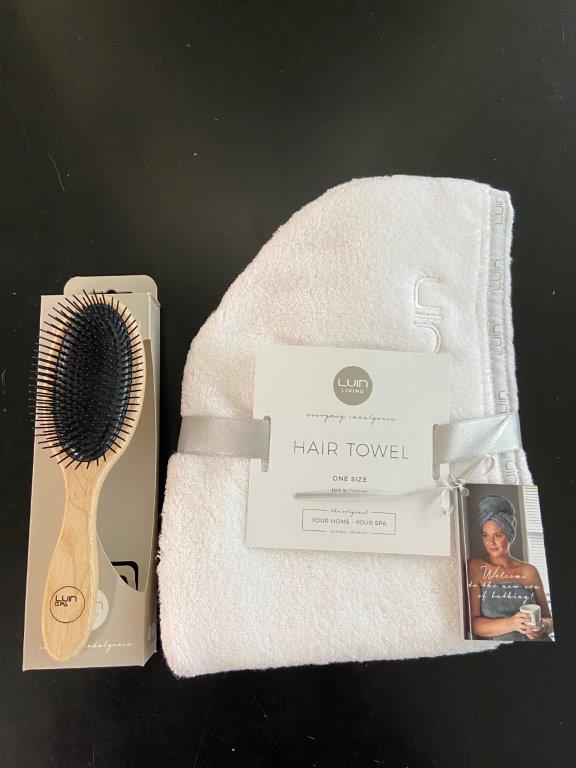 美人ヘアタオル・ヘアブラシセット
