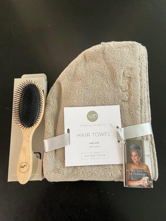 美人ヘアタオル・ヘアブラシセット