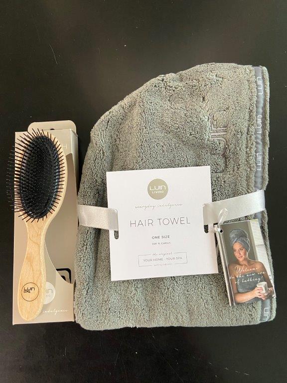 美人ヘアタオル・ヘアブラシセット