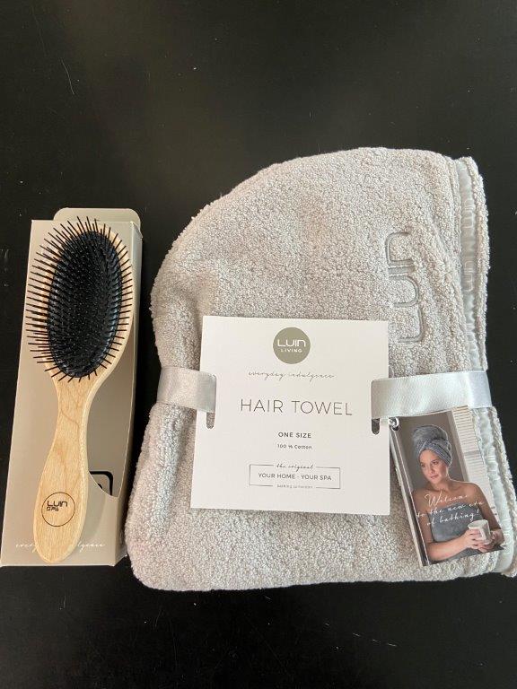 美人ヘアタオル・ヘアブラシセット