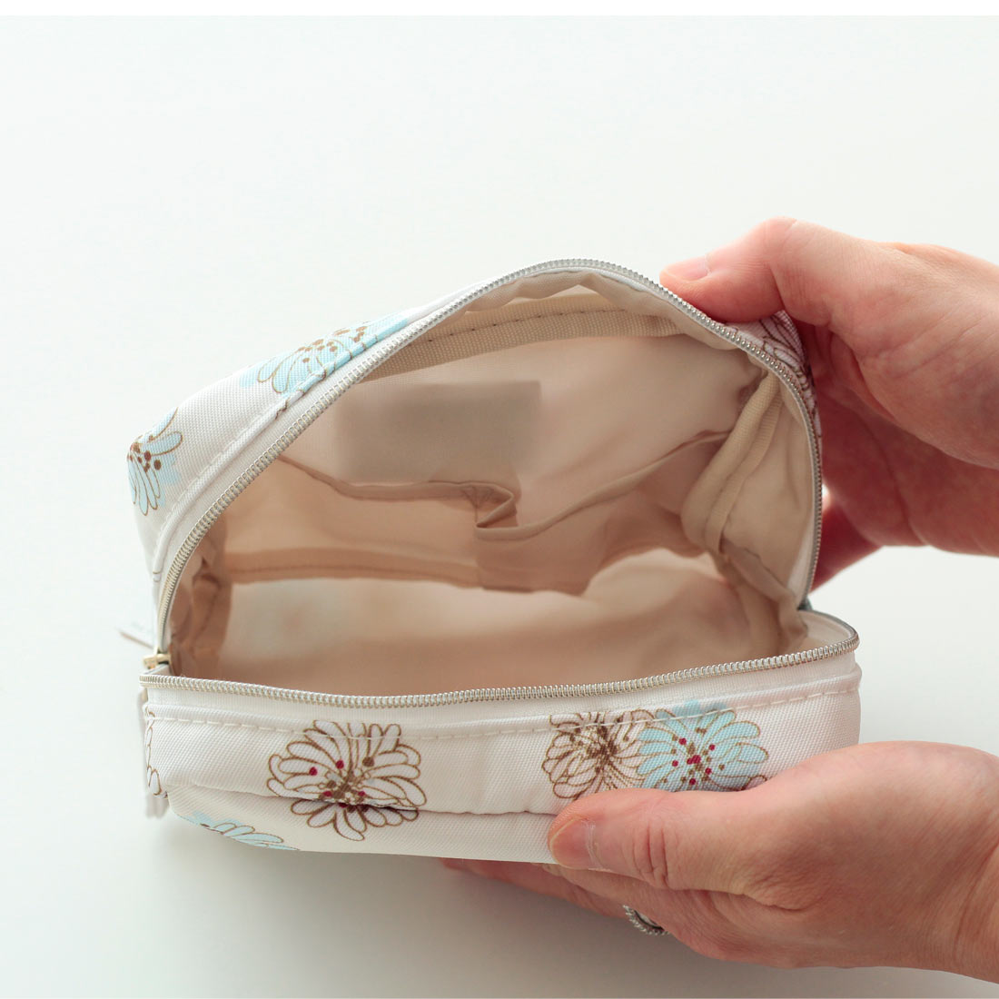 ポーチ 107501-9203