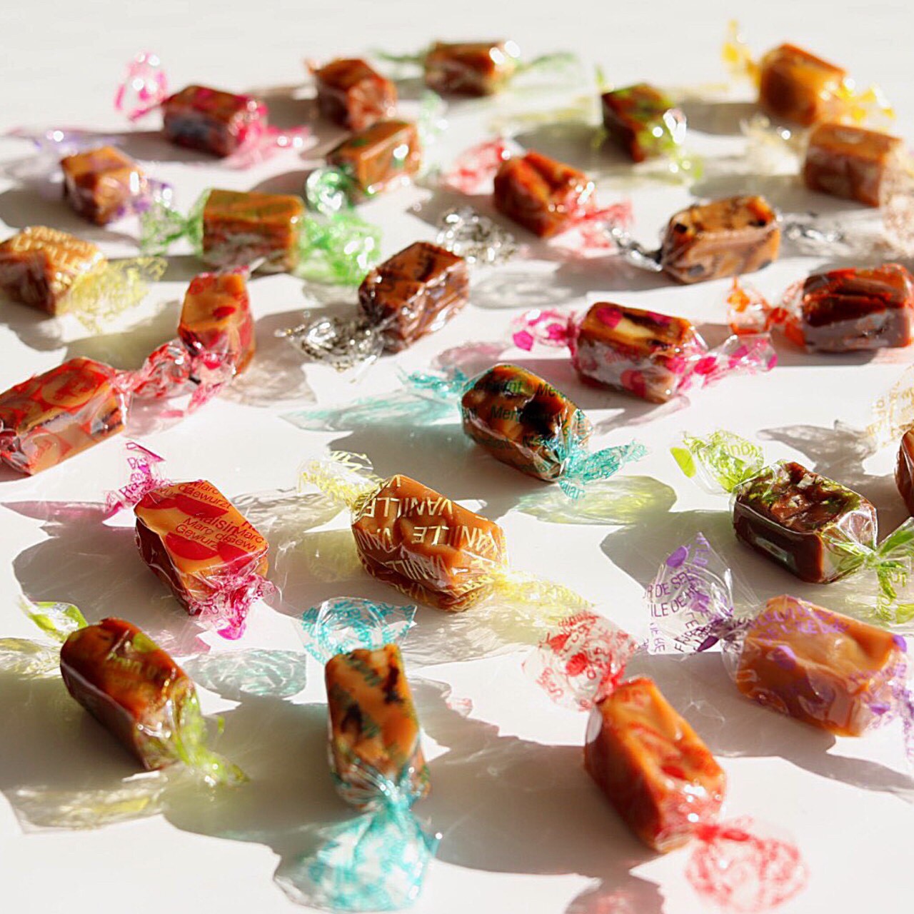 母の日2021 フランス産 ドラジェ アソートボックス E  (ドラジェ+キャラメル5粒) 帯付き