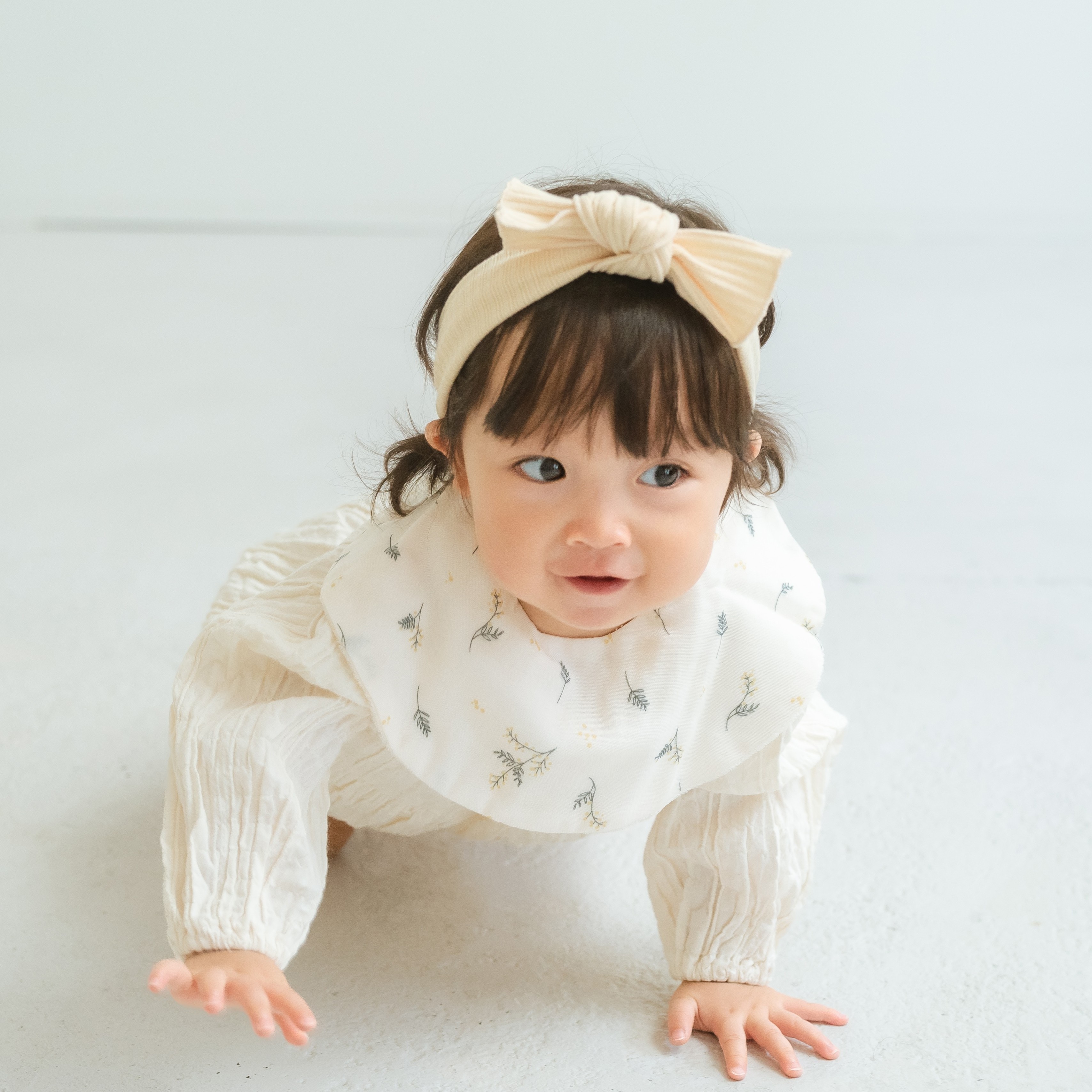 Yna プロフ読んでね☆ 新品 ジェラートピケ カラーベア ピンクベージュ ONLINE限定カラーあり】【BABY】パウダーベアポンチョ(ポンチョ