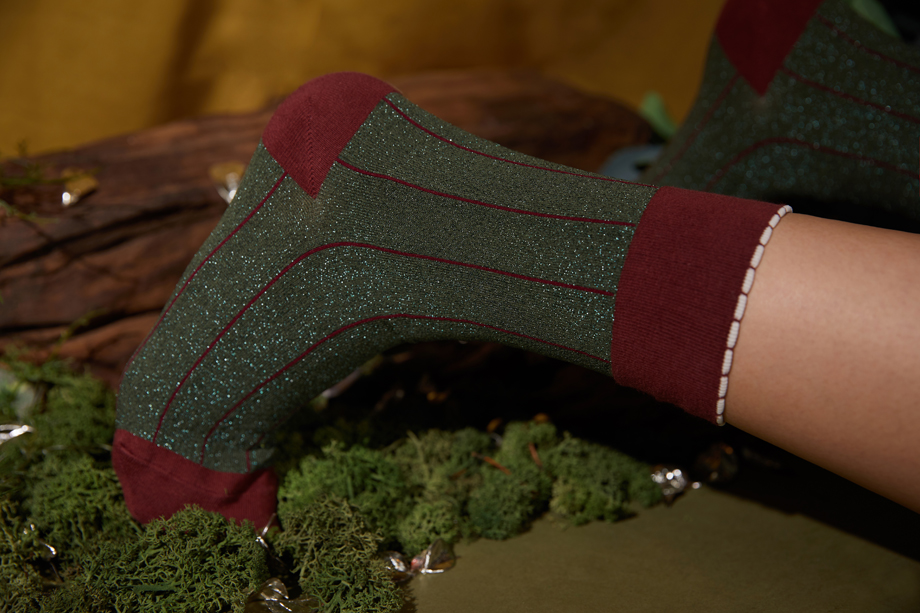 ラメライン シリーズ22-26cm ウィメンズ向けフリーサイズ｜ソックス