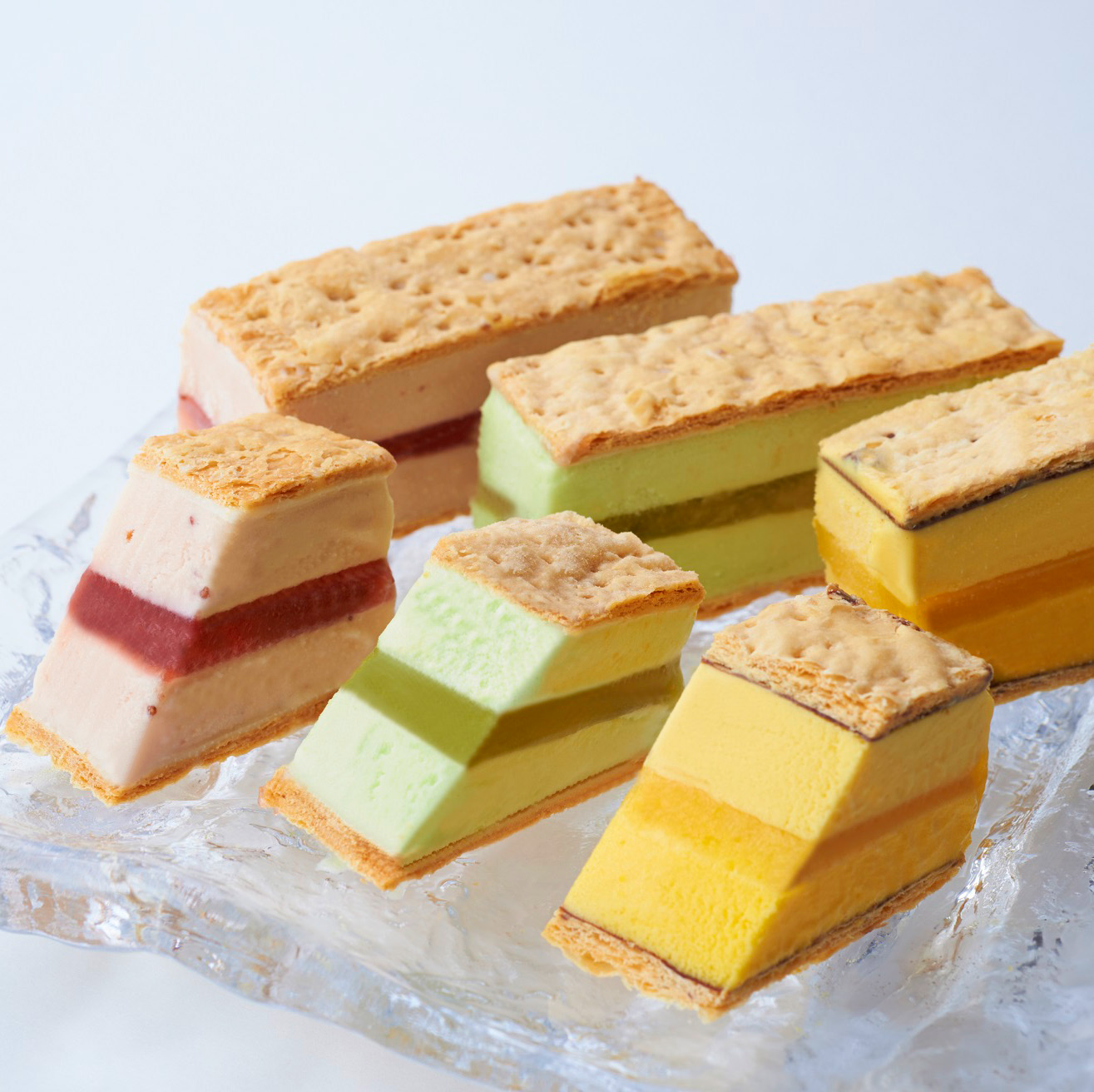 銀座ミルフィーユアイス