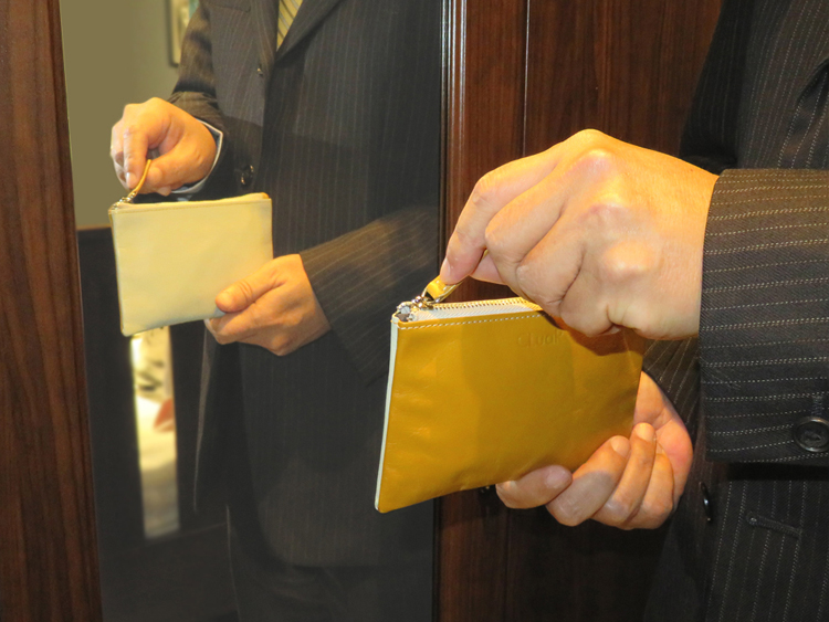 本革 ファスナーポーチ ミニ LR0016