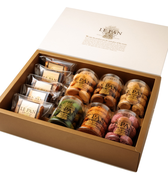 コフレ カセット B(パウンドケーキ2種、焼菓子6種)