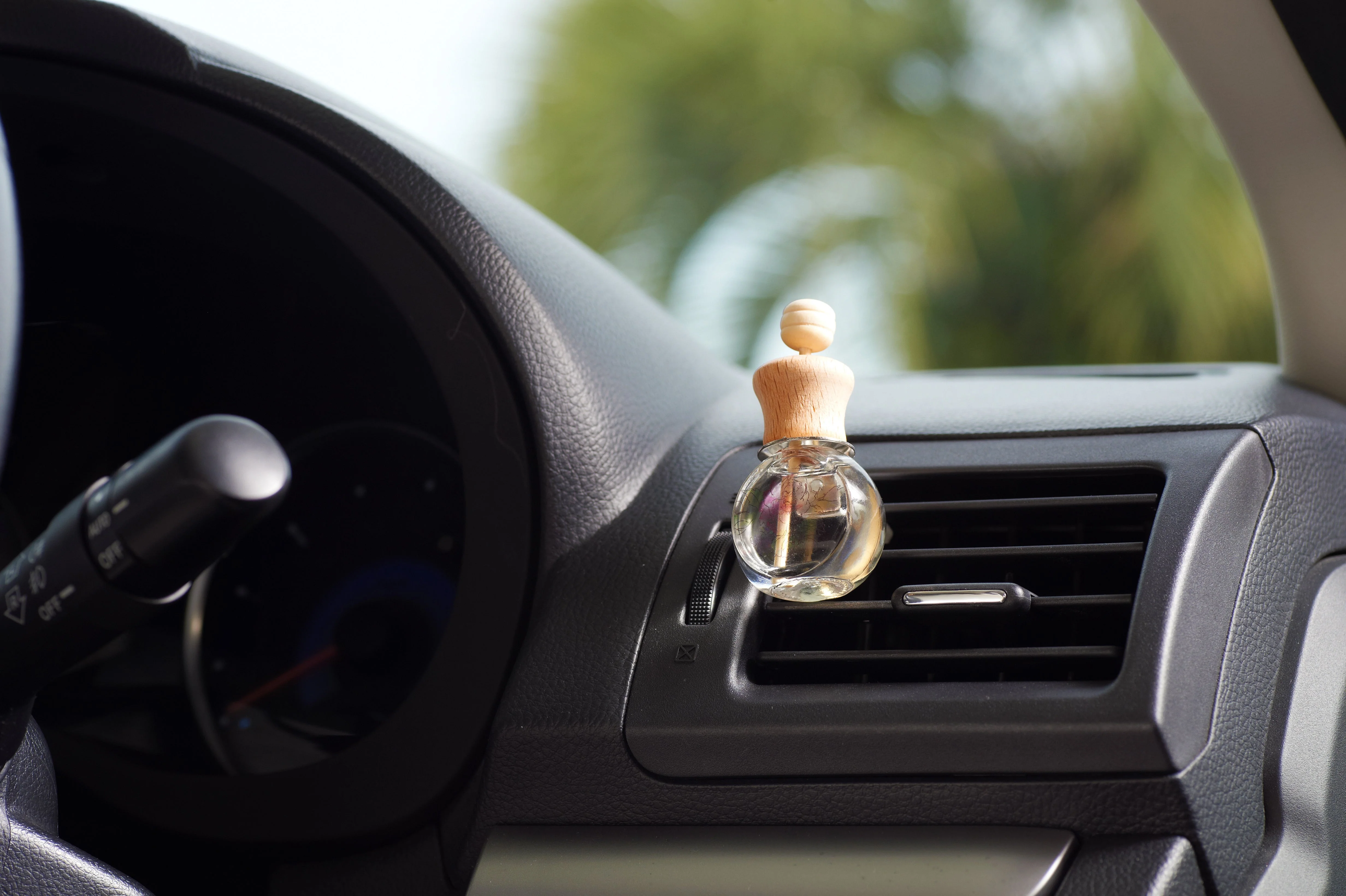 MON AROME CHERI candle（モナロームシェリキャンドル）の商品一覧