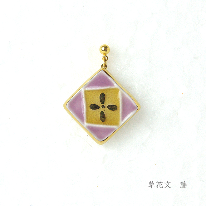 陶器婚式アクセサリー