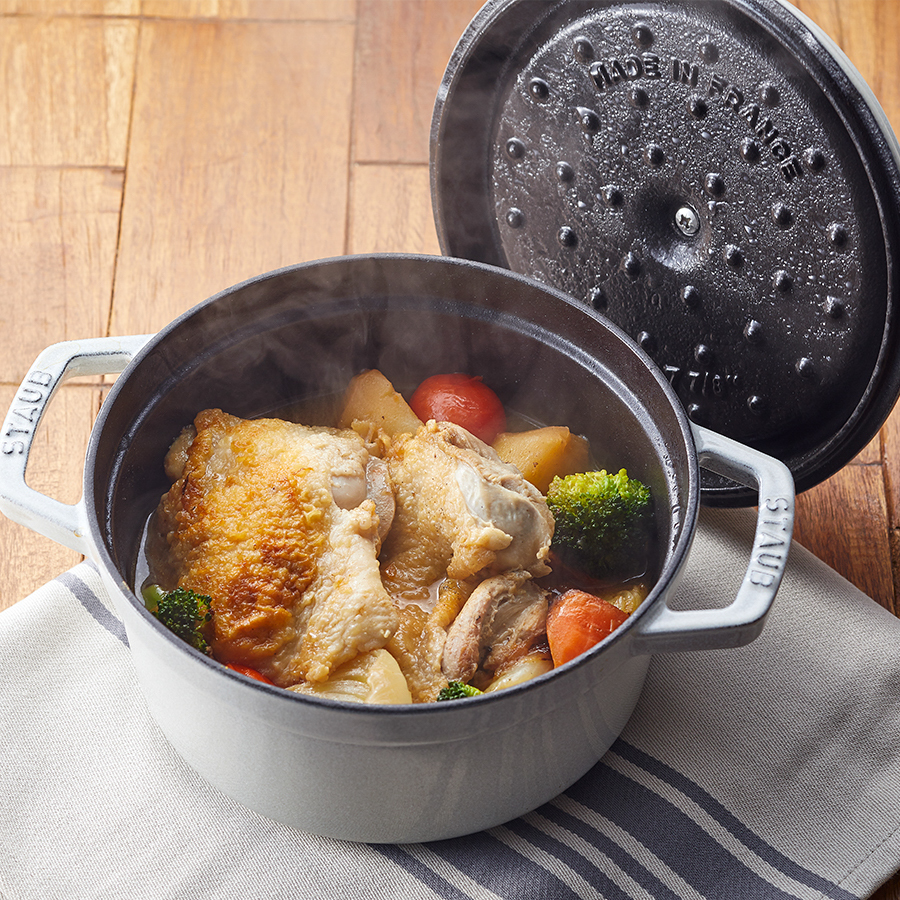 ピコ ココットラウンド 20cm | Staub（ストウブ）のプレゼント・ギフト  