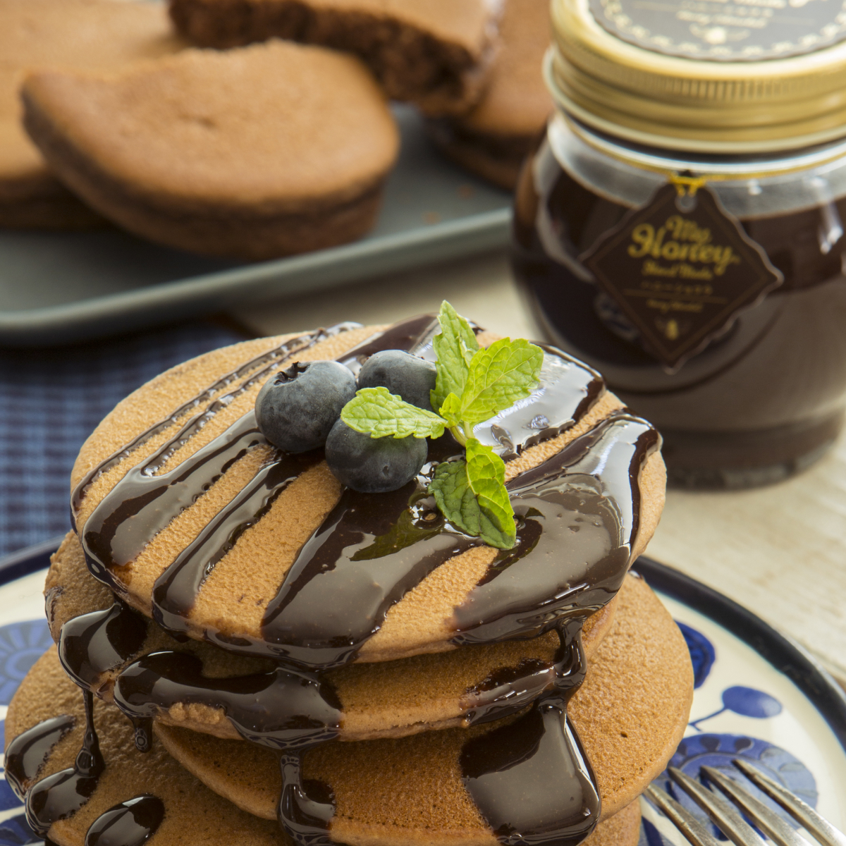 ナッツの蜂蜜漬けL＆ハニーショコラM&アカシアハニーチューブボトル300g