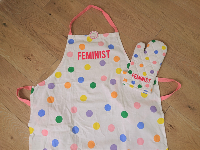 エプロン&ミトン2点セット(Dots and FEMINIST)