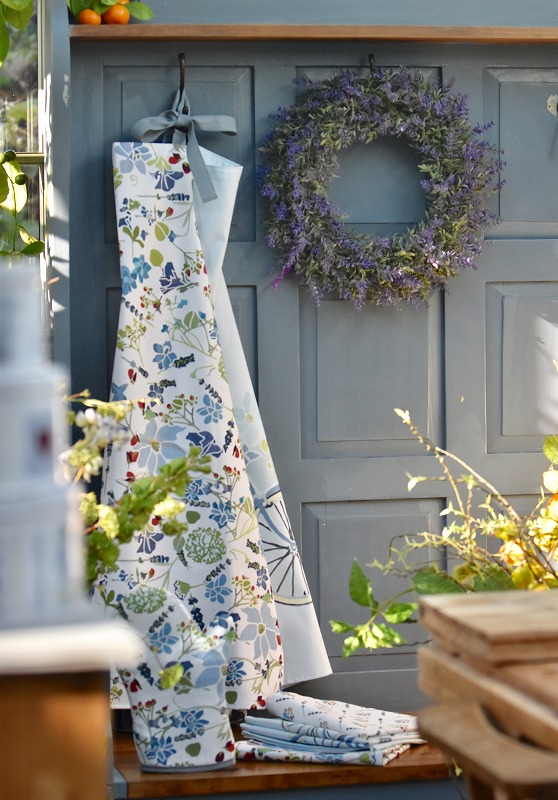 エプロン＆ハンドクリーム2点セット