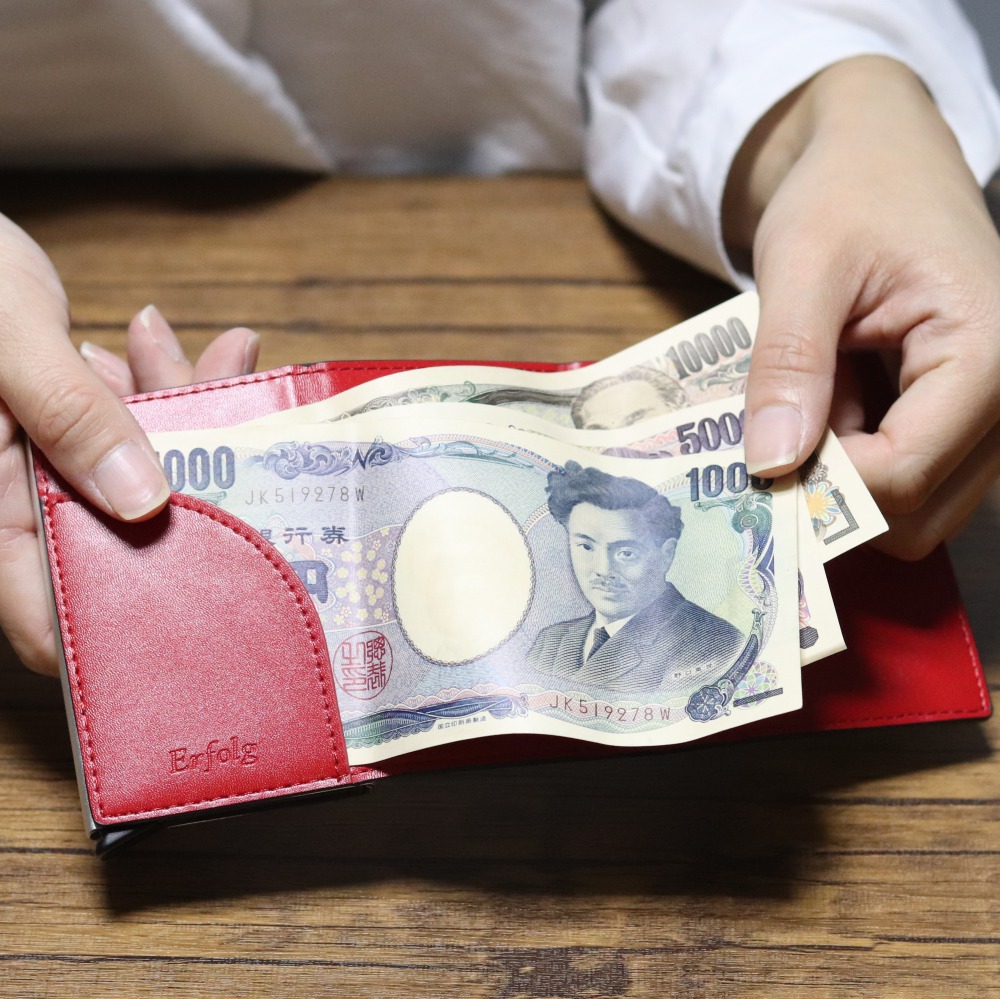 スライドカード式  本革 三つ折りミニ財布