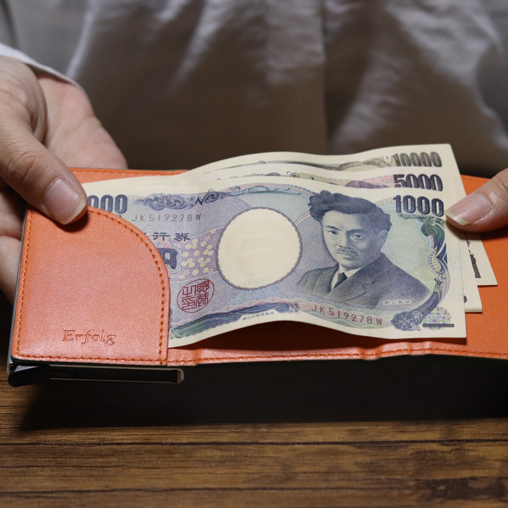 スライドカード式  本革 三つ折りミニ財布