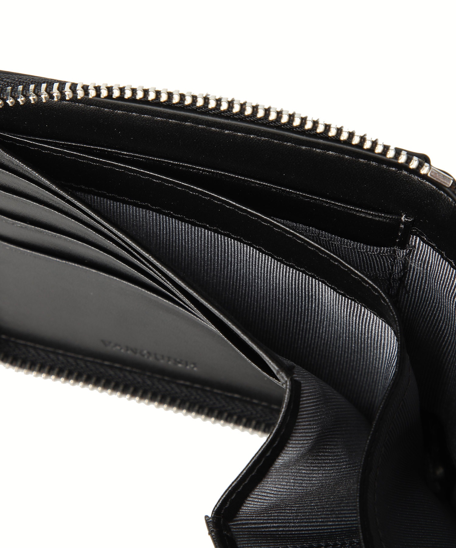 アドバン　二つ折りZIP財布