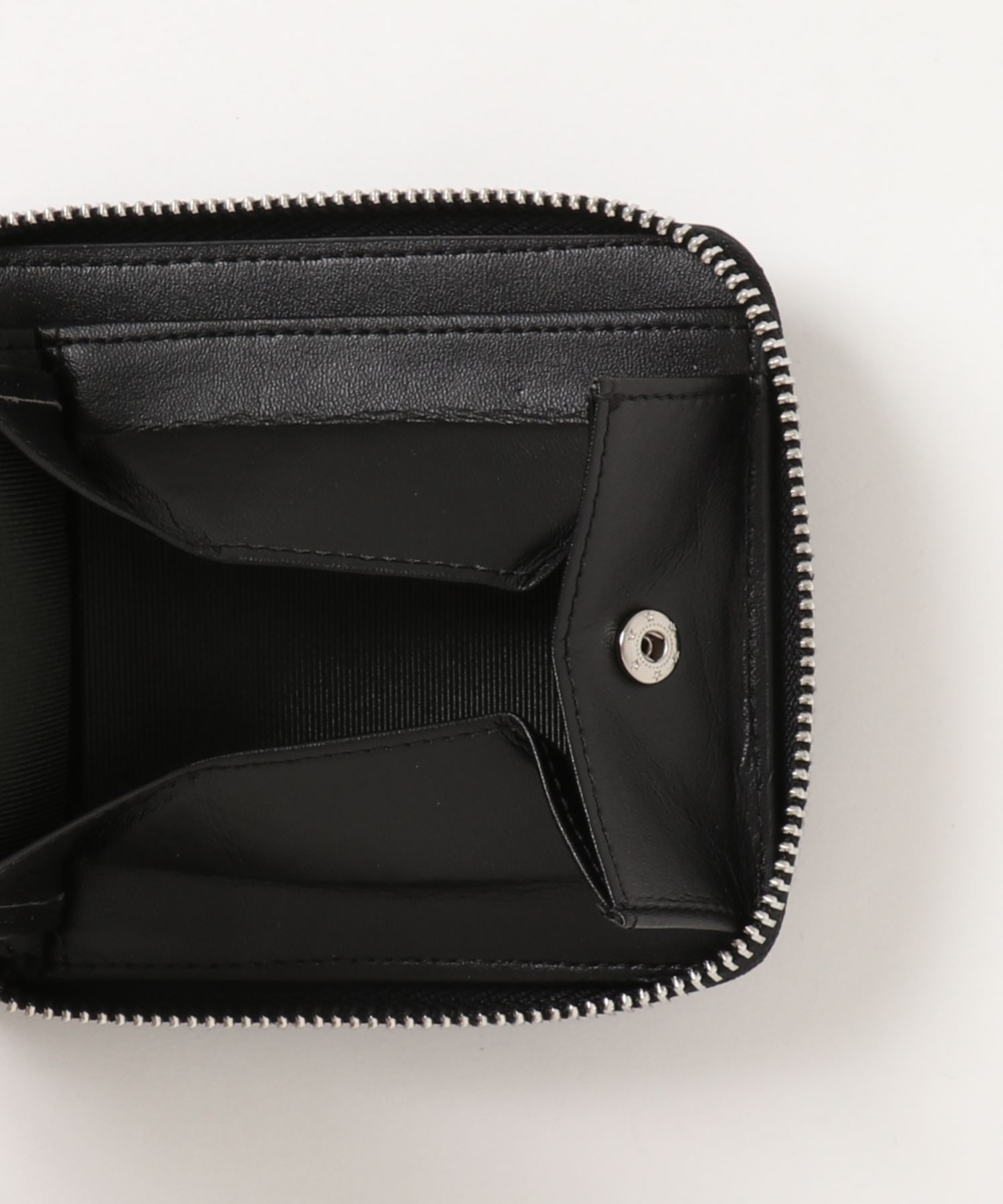 アドバン　二つ折りZIP財布