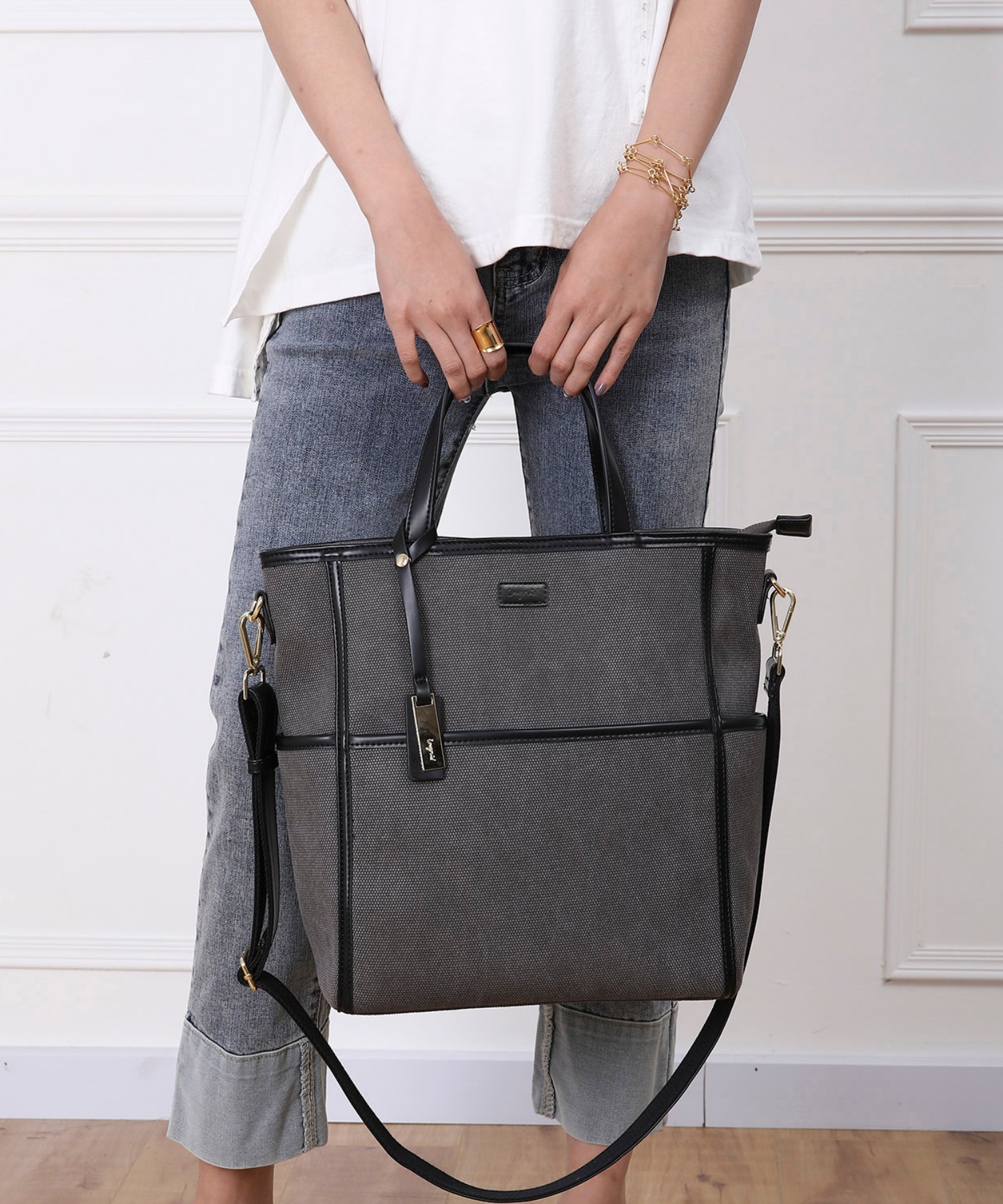 ナチュラルコットン縦長Ａ4トート  チャーム付き