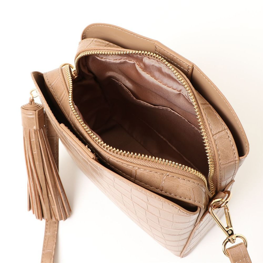 マッドクロコ　ビッグタッセルBAG