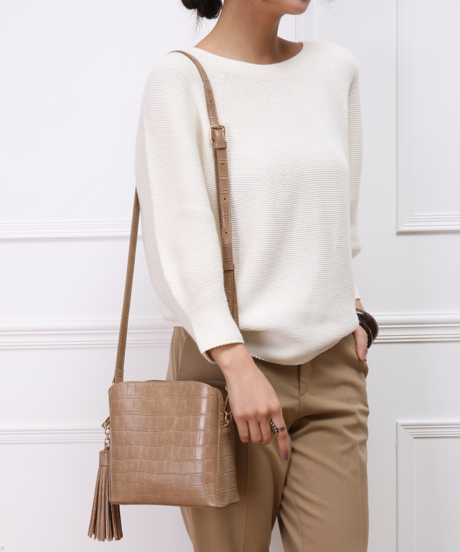 マッドクロコ　ビッグタッセルBAG