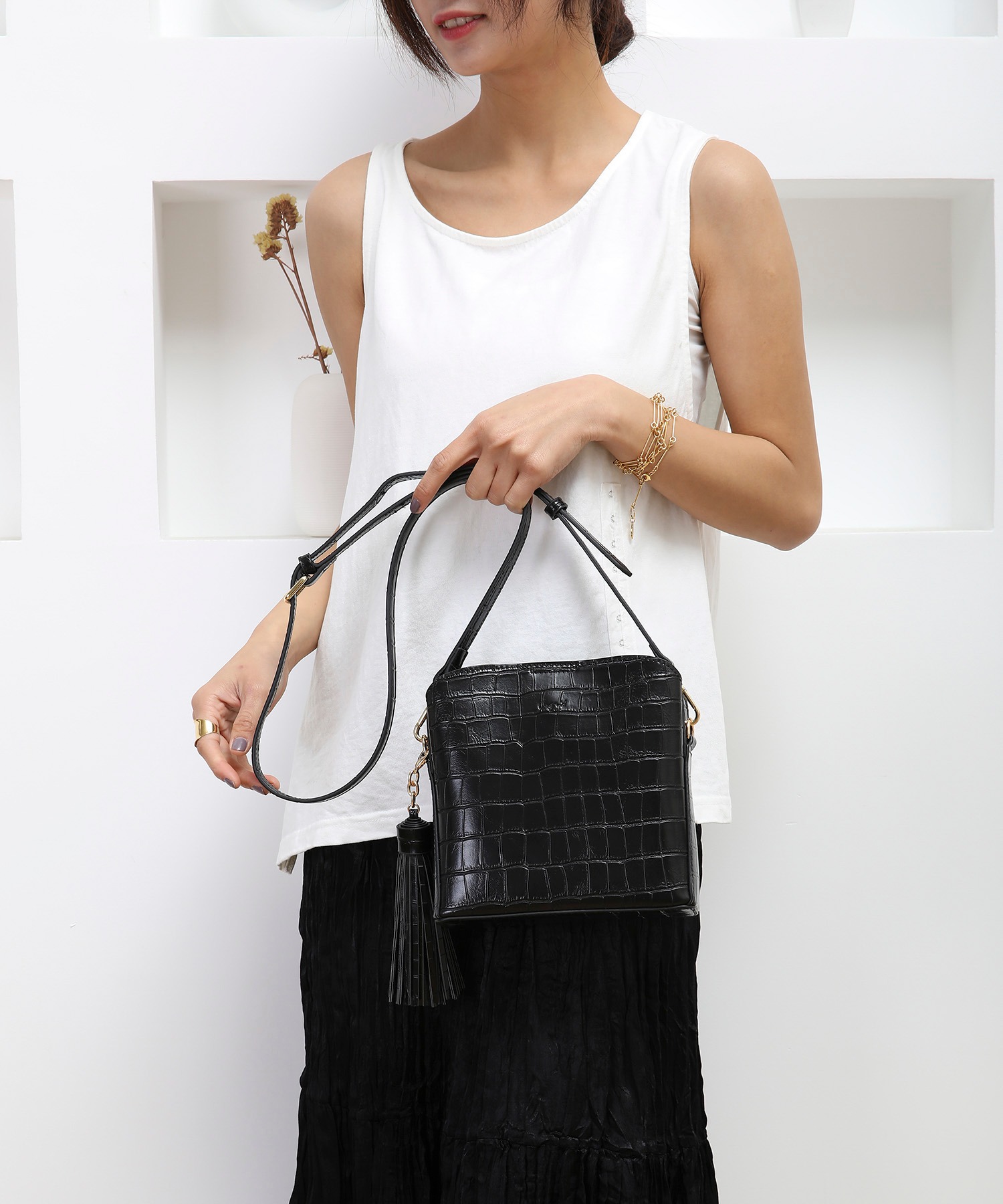 マッドクロコ　ビッグタッセルBAG