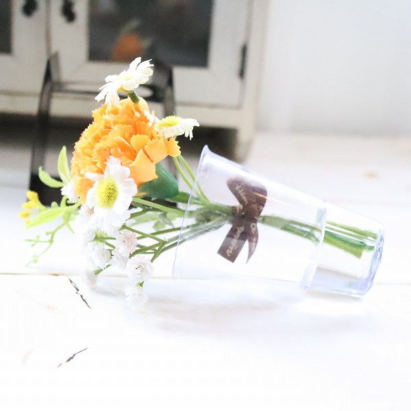 カジュアルカーネーションアレンジ　 魔法の水　マジカルウォーター