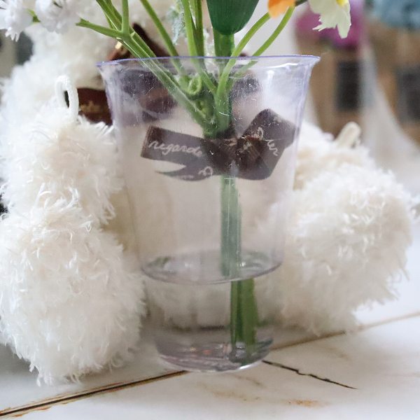 選べるぬいぐるみとカーネーションアレンジ　魔法の水　マジカルウォーター　