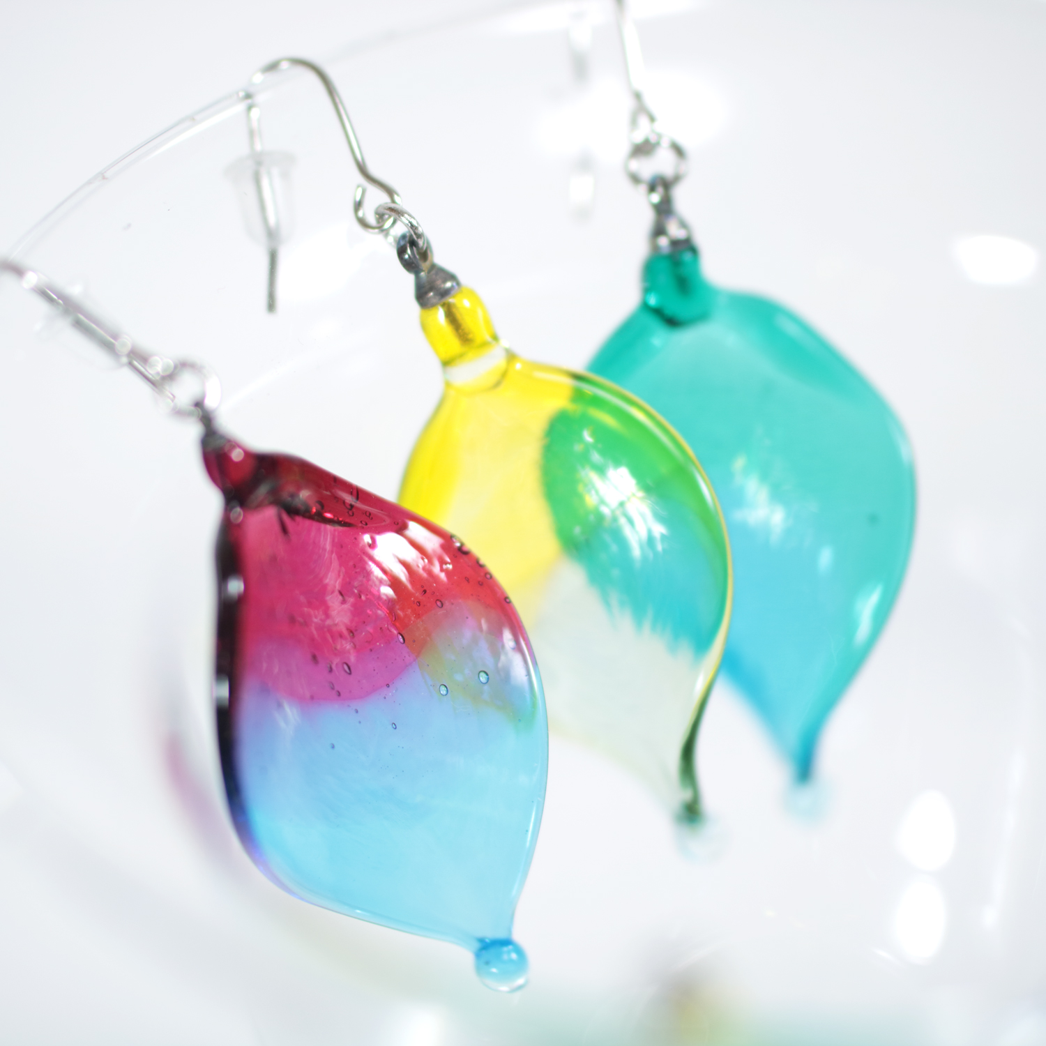 玻璃の花びら(ピアス)