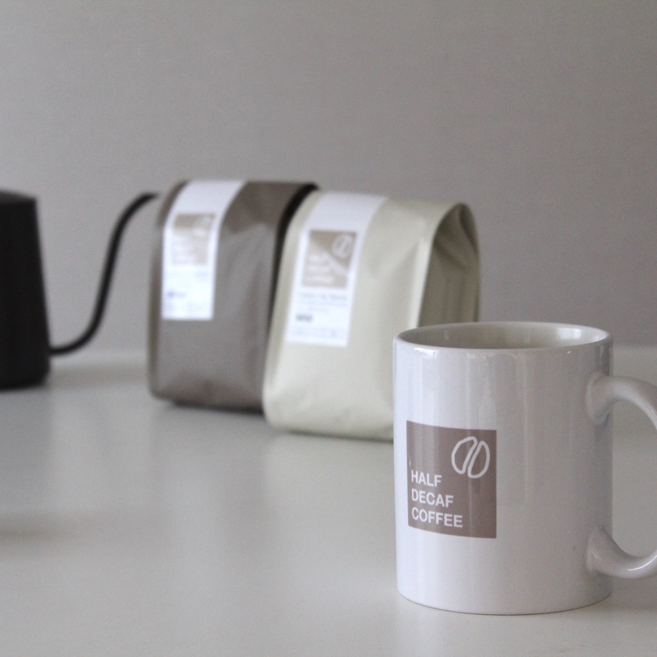 ギフトセット ハーフデカフェコーヒー豆2種（豆or粉）ハーフカフェインレスコーヒー