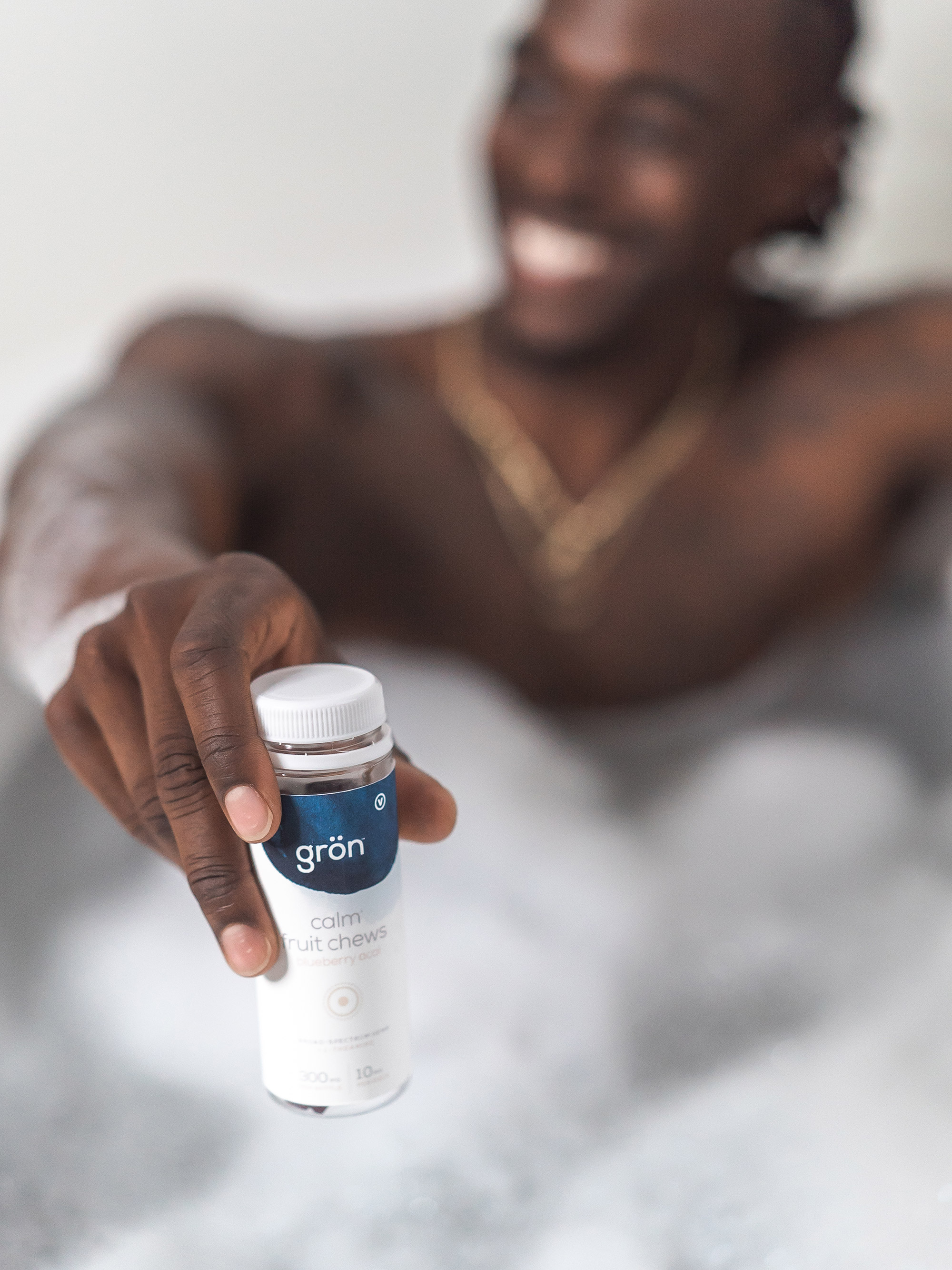 Calm アサイ&ブルーベリーCBDグミ