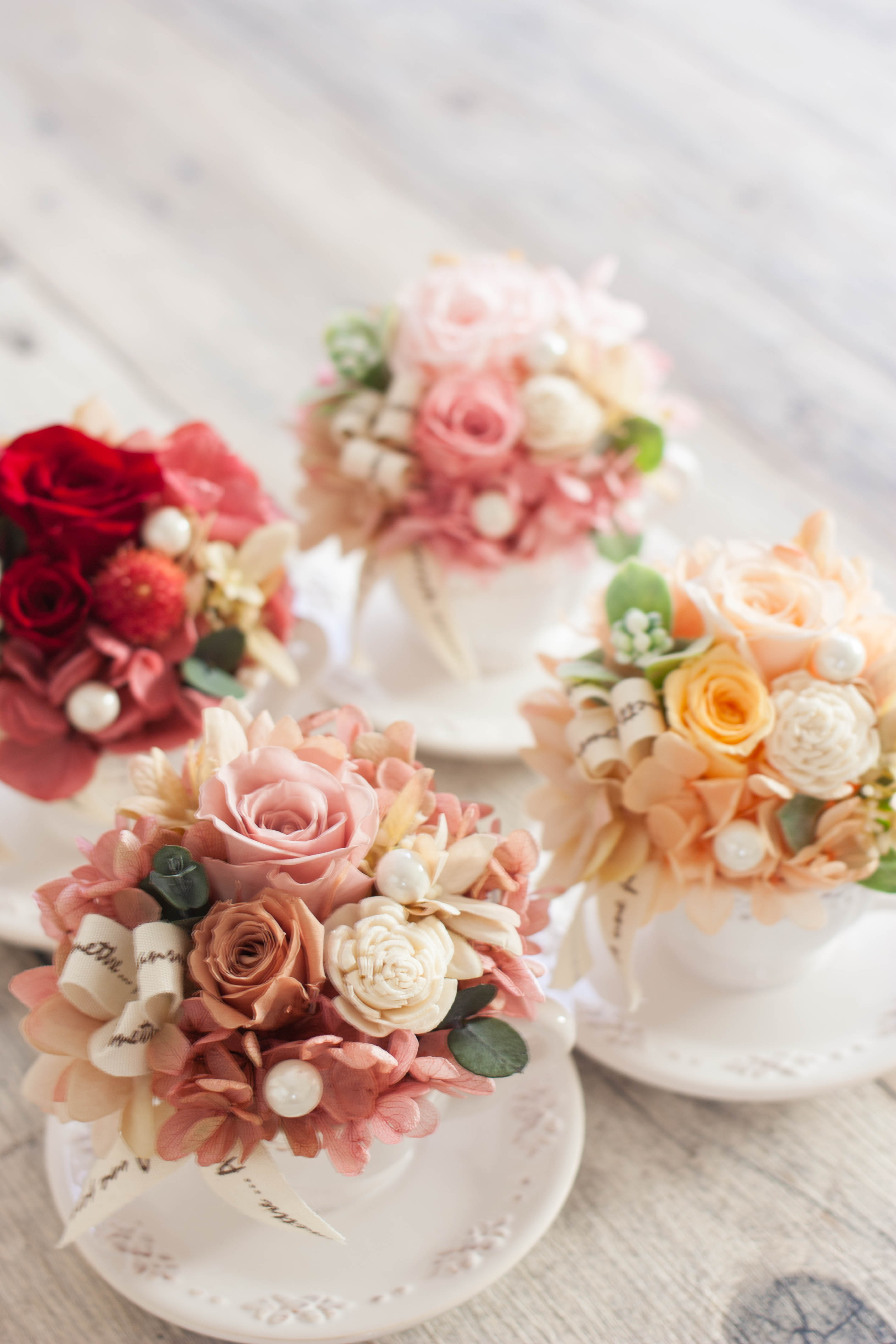 フラワーアレンジメント　造花　ルデビュドプランタン プリザーブドフラワー 『Bon dimanche ボン ディモンシュ』 | Ruplan