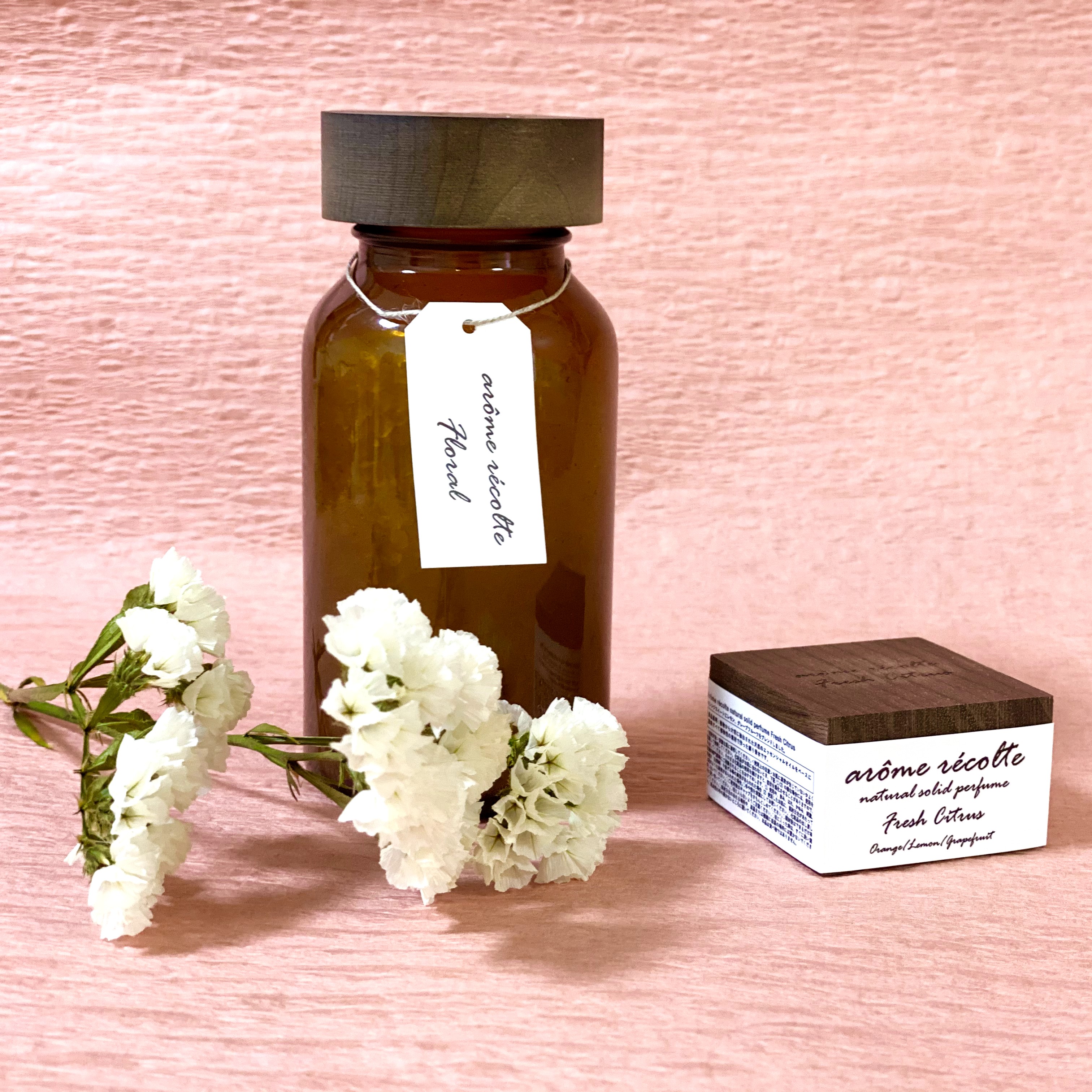 ナチュラルバスソルト＆ソリッドパフューム　ギフトセット 