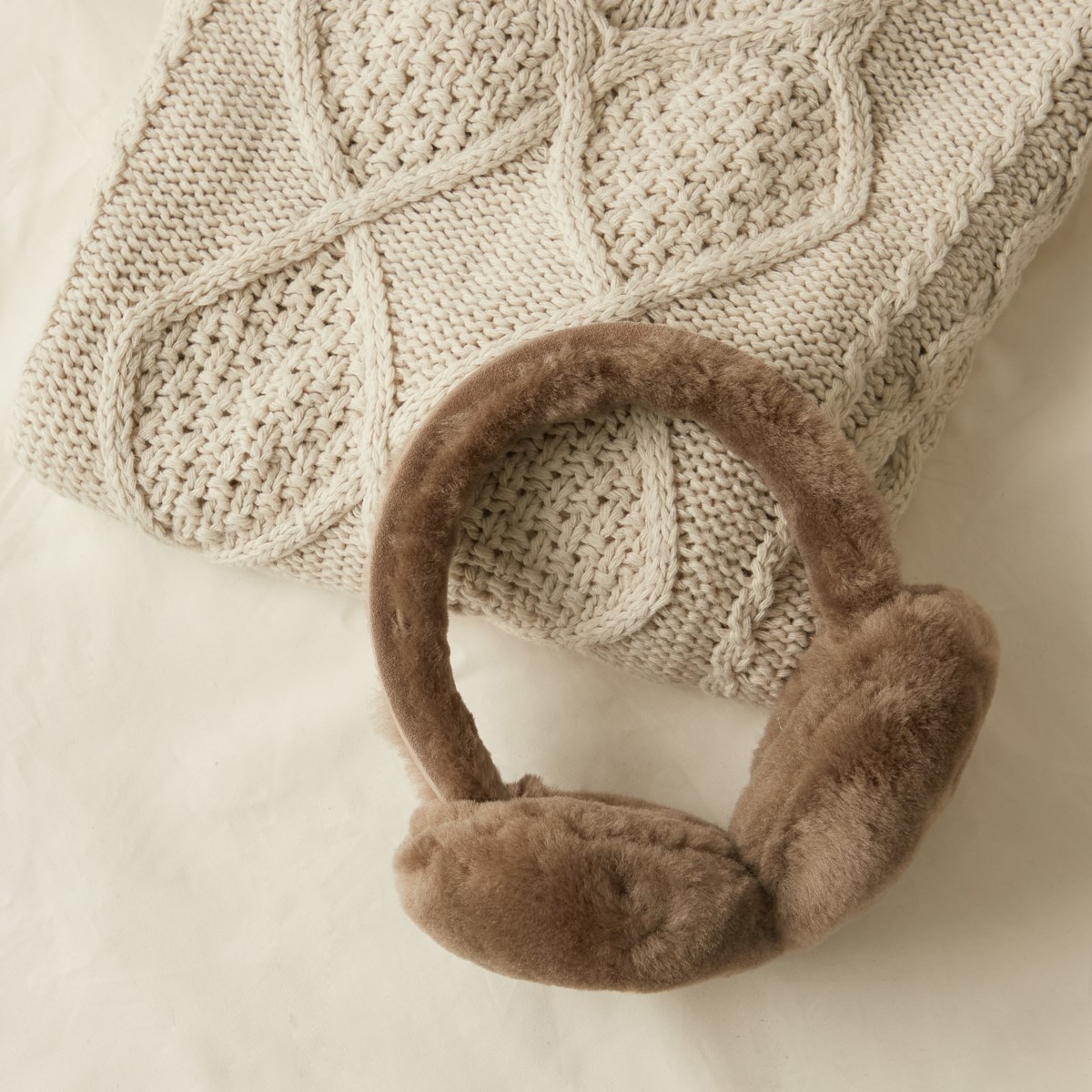 ANGAHOOK EARMUFFS　W9403