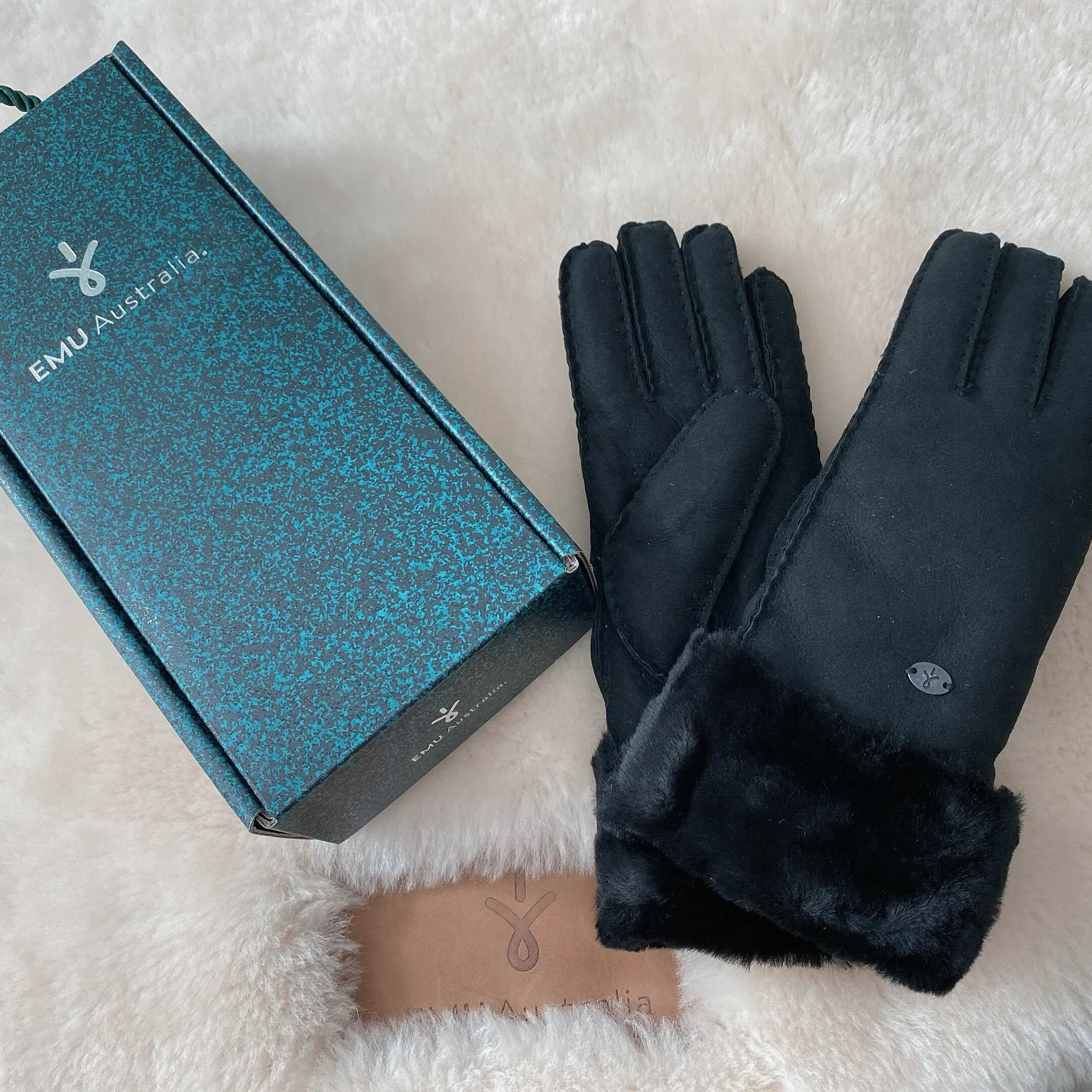 APOLLO BAY GLOVES W9405 | EMU Australia（エミュ
