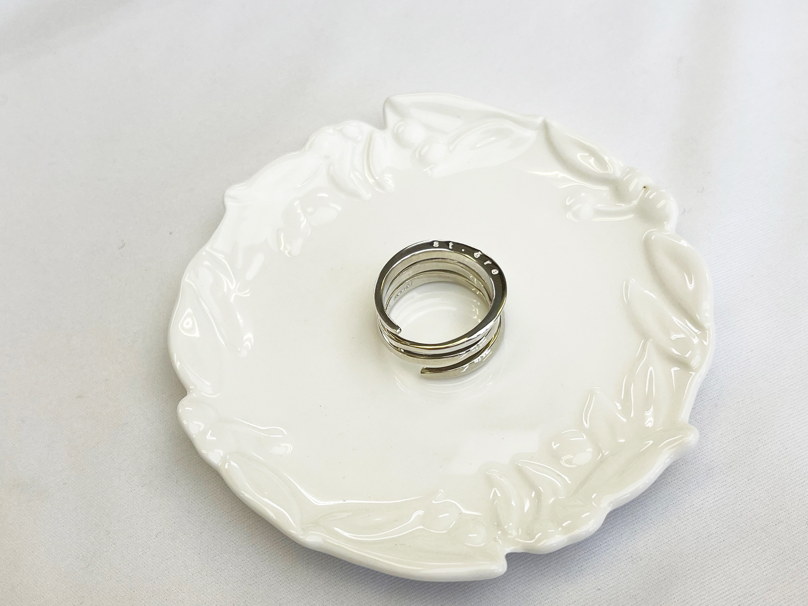 スパイラルリング