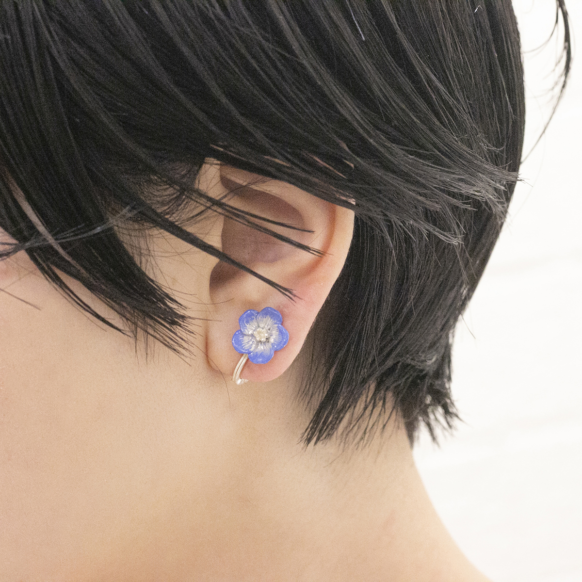 ネモフィライヤリング