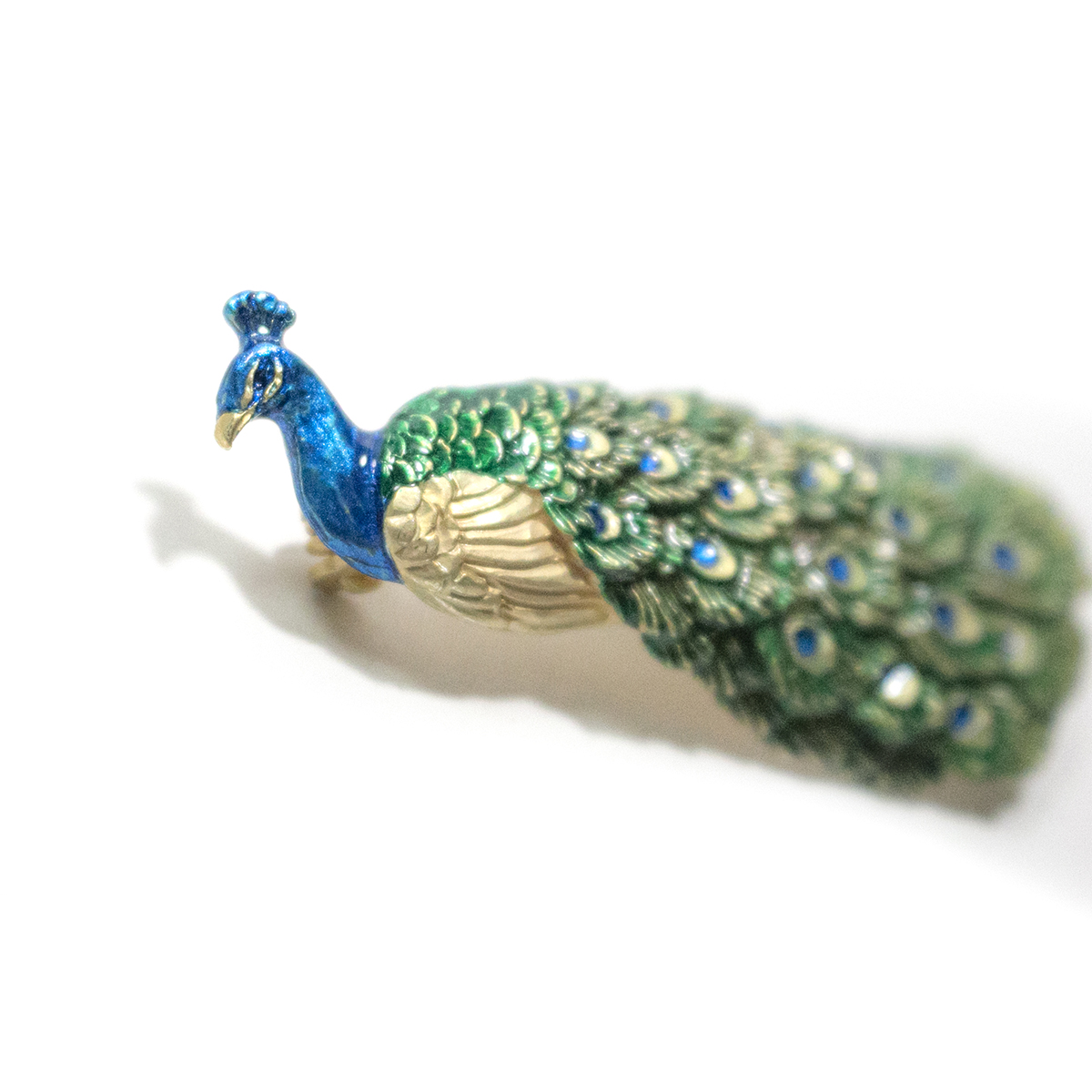 孔雀ブローチ