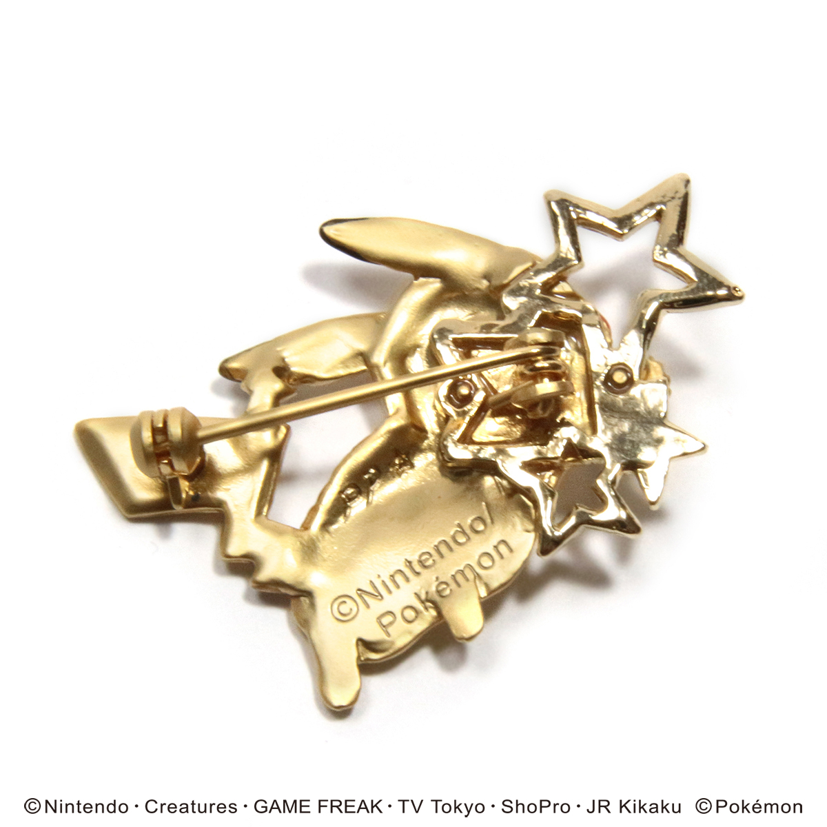 ピカチュウブローチ