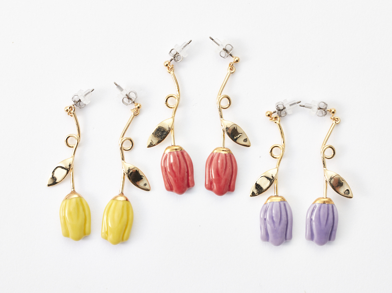 有田焼 チューリップ（ピアス） | gargle（ガーグル）のプレゼント  