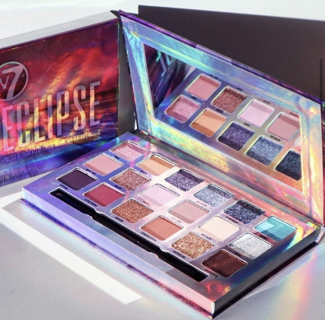 ICONIC LONDON】マルチアイコン アイシャドウパレット 7色入り アイ